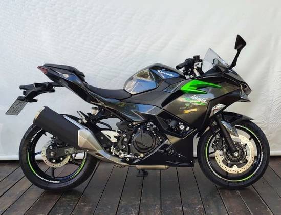 KAWASAKI NINJA 500 